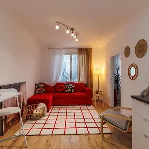 Cosy Brand New Apartment